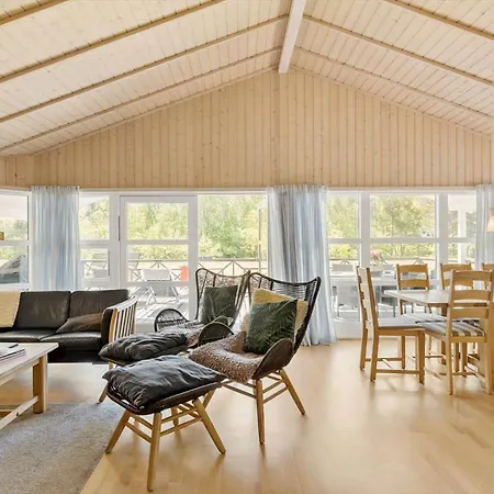 1472-aakirkeby-sjostauan-5-a *