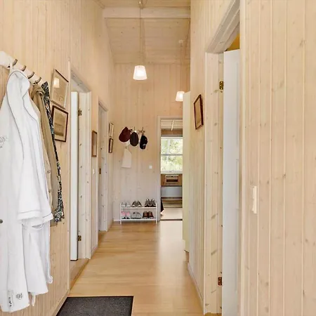 1472-aakirkeby-sjostauan-5-a *